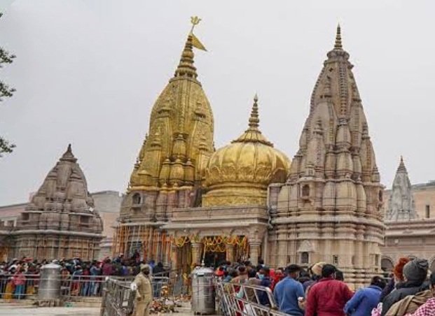 Shri Kashi Vishwanath Temple in Varanasi, one of the twelve sacred Jyotirlinga shrines of Lord Shiva